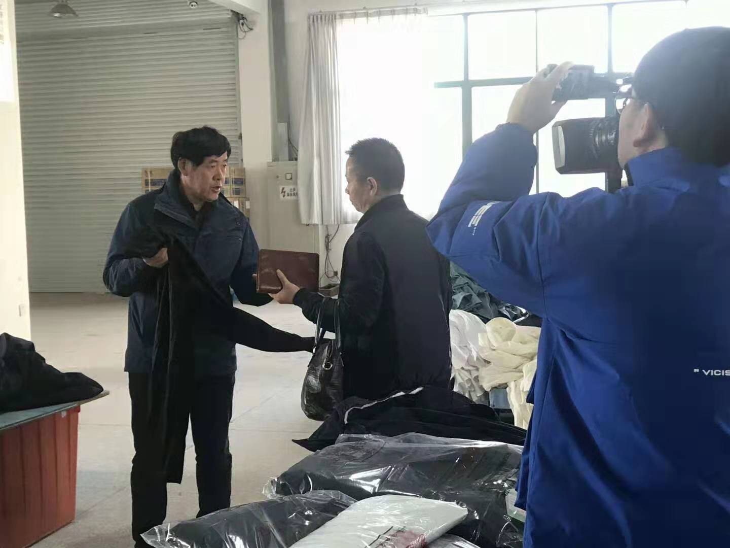 南通包健:董事长成玉明接受海门市电视台采访